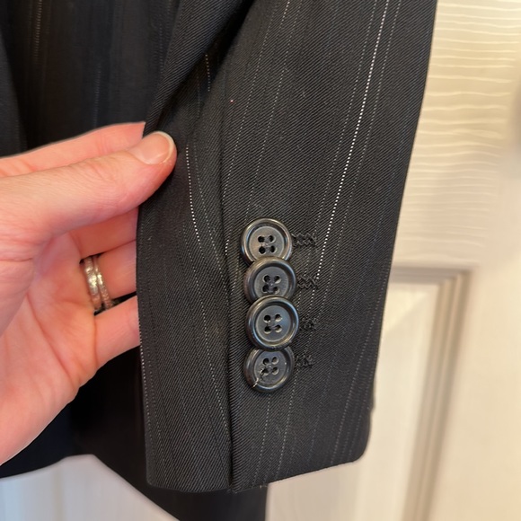 Men’s Suit Hugo by Hugo Boss Black with White Striping Detail - Picture 9 of 13